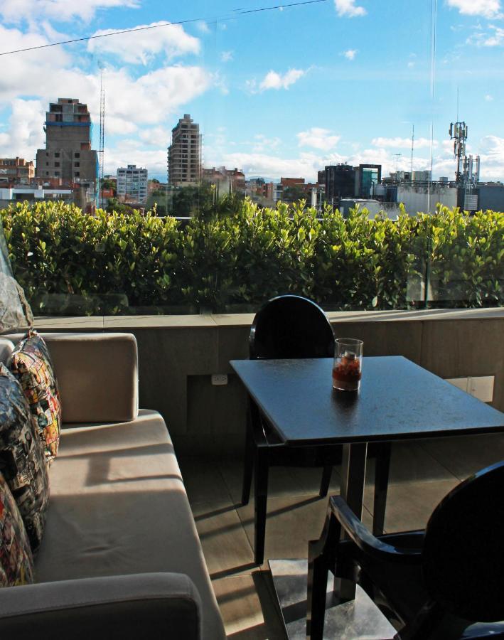 Hotel 100 Luxury Suites By Preferred ボゴタ エクステリア 写真 A balcony in Mexico City