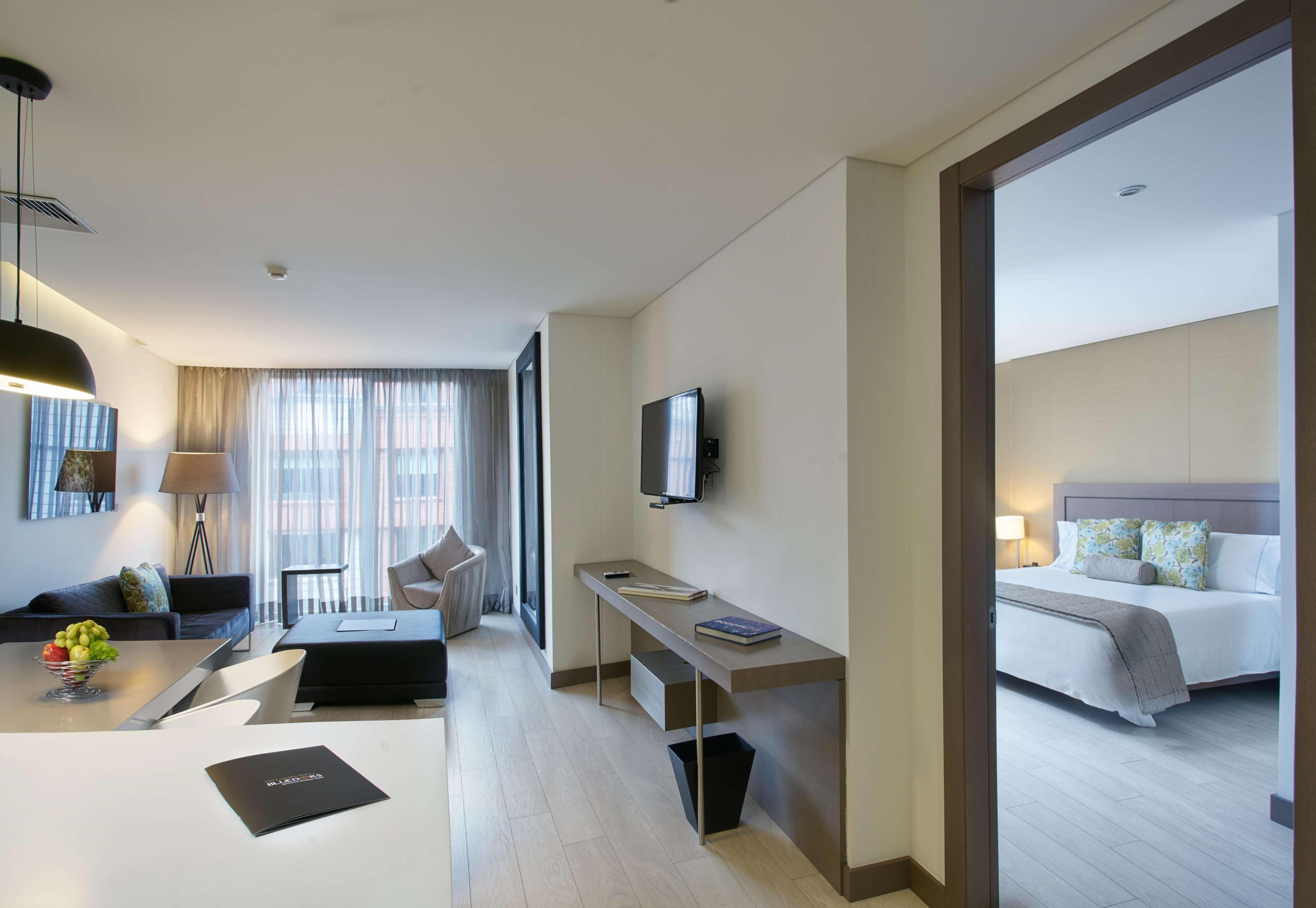 Hotel 100 Luxury Suites By Preferred ボゴタ エクステリア 写真 Suite