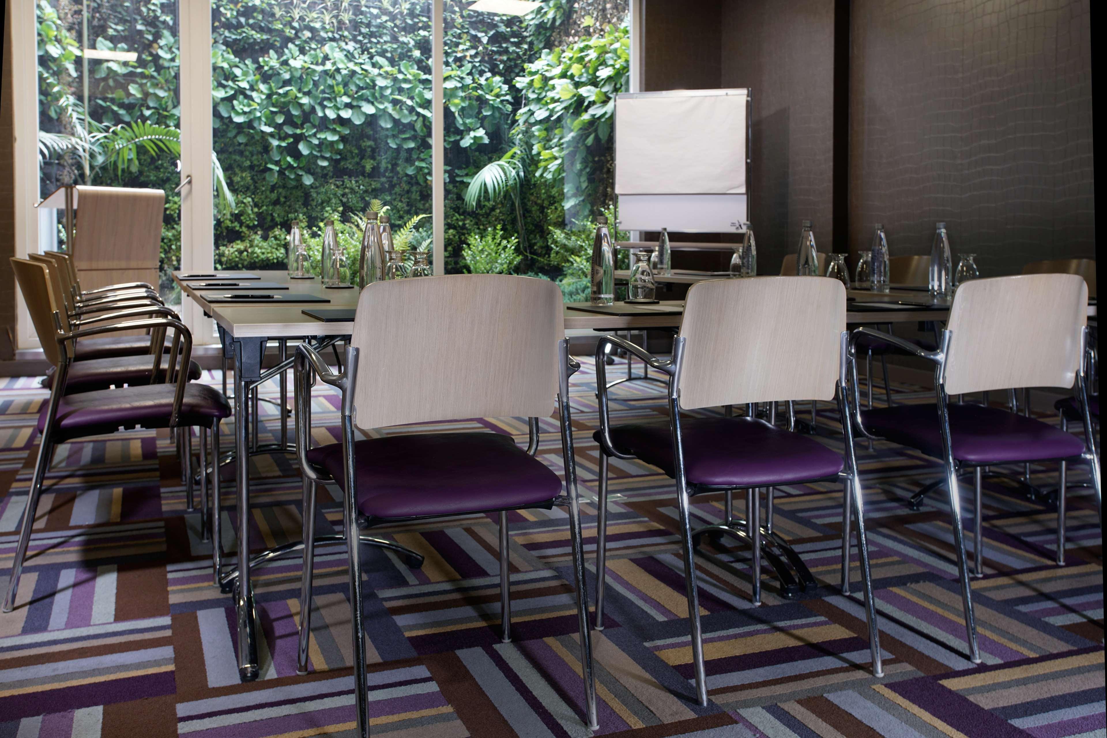 Hotel 100 Luxury Suites By Preferred ボゴタ エクステリア 写真 Meeting room