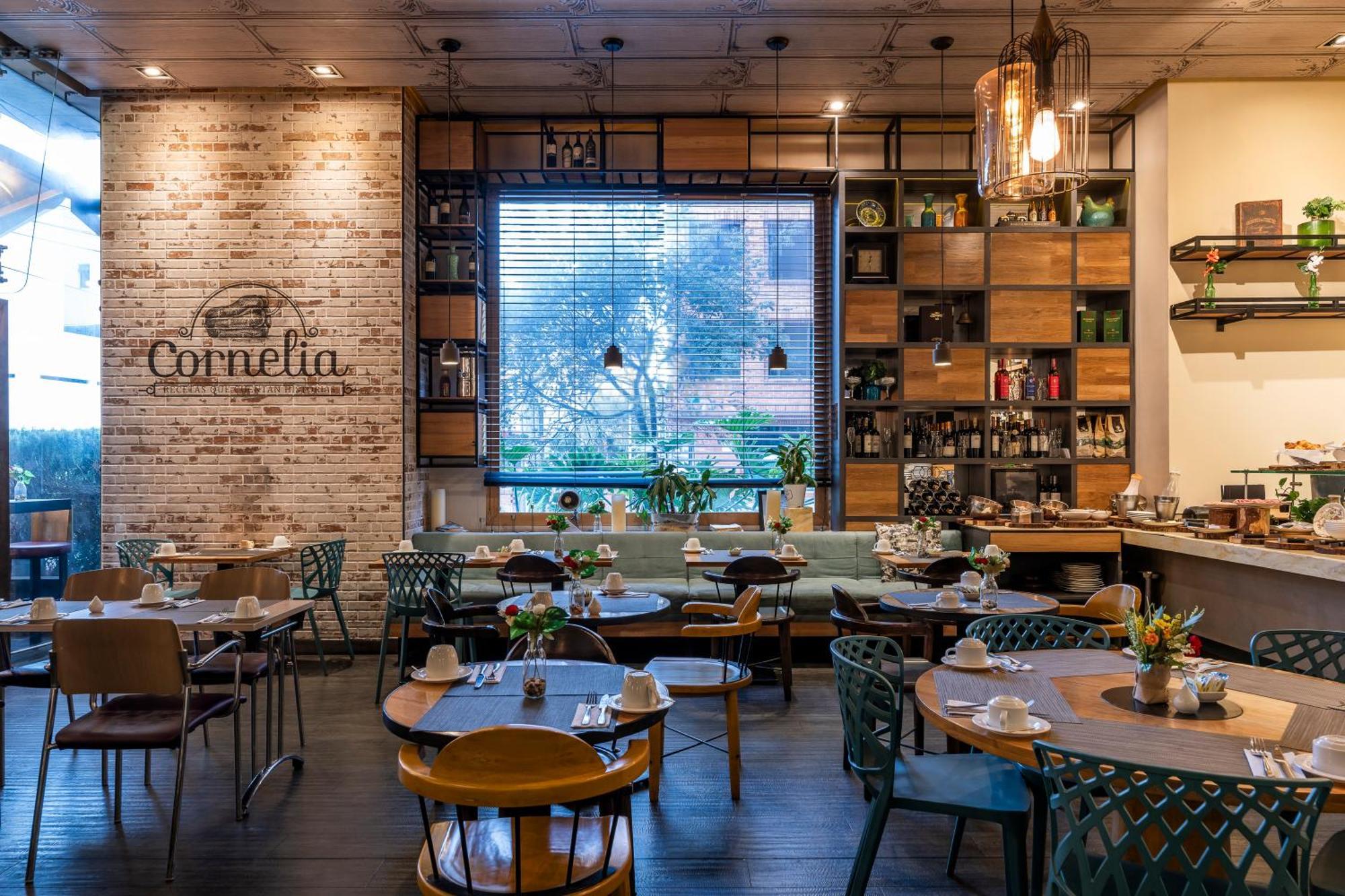 Hotel 100 Luxury Suites By Preferred ボゴタ エクステリア 写真 Cornelia restaurant