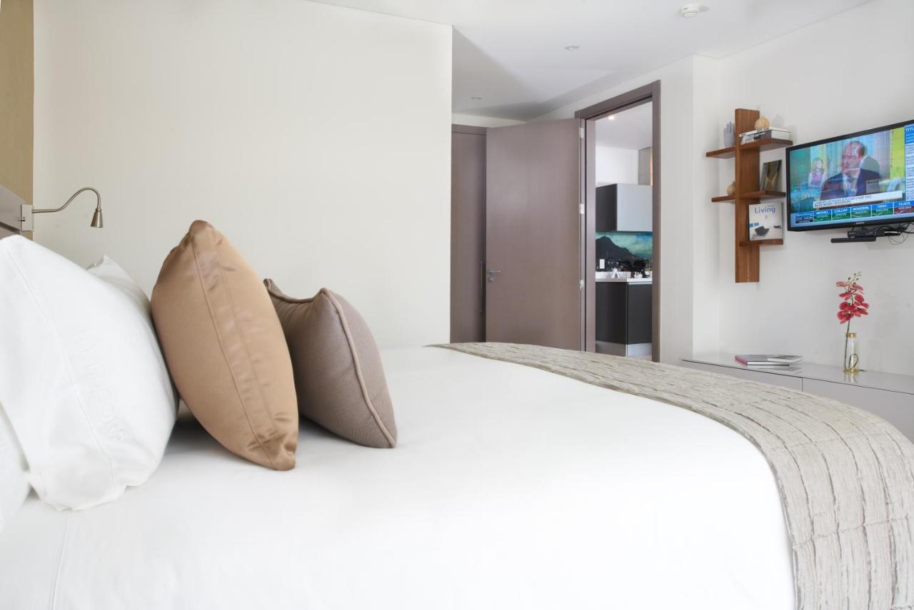 Hotel 100 Luxury Suites By Preferred ボゴタ エクステリア 写真 A bedroom at the hotel
